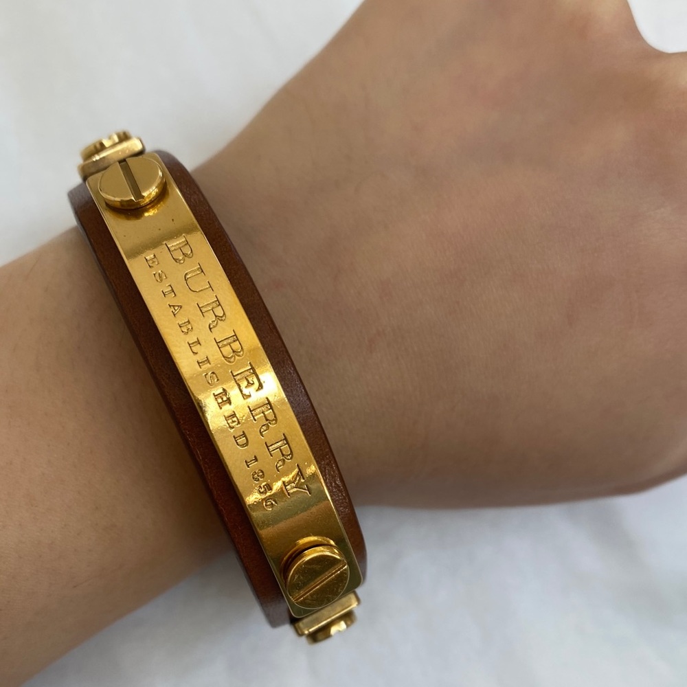 Burberry bracelet- used